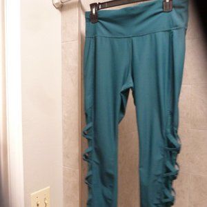 Xersion Gym workout  fitted leggings with mesh decor  sz XL